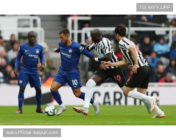 切尔西4231阵型效果 中场衔接存在脱节